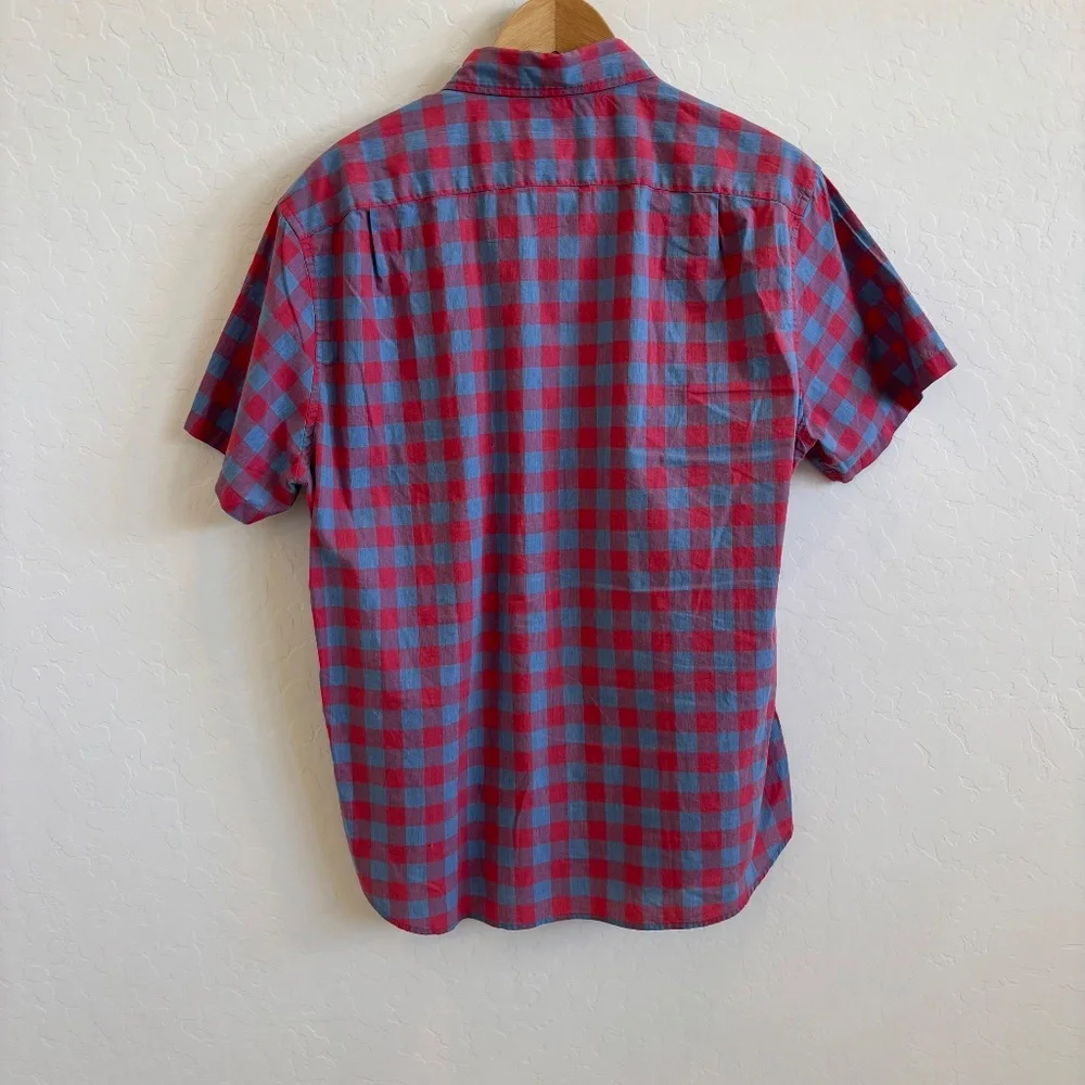 J.Crew Men's Short-Sleeve Lightweight Shirt red and blue gingham, size large